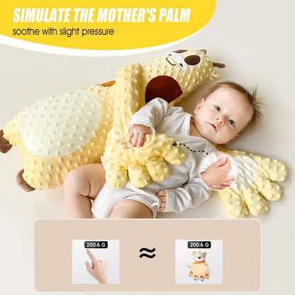 Tiny Dreamers™ Soothing Giraffe Sleep Buddy.